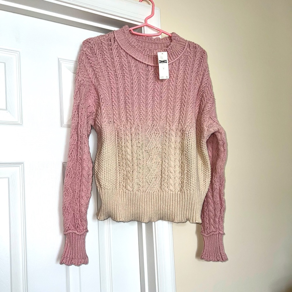 COPY - NWT Anthropologie pink ombré cable knit sweater size medium